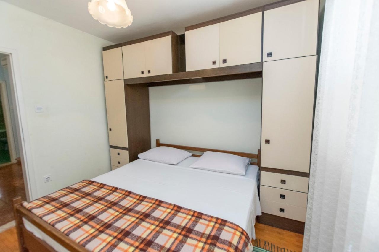 Apartment Smiljan Primošten المظهر الخارجي الصورة